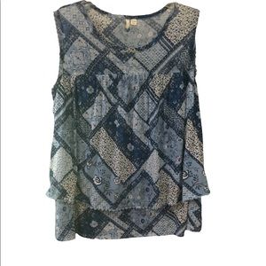 🎈woman’s sleeveless top